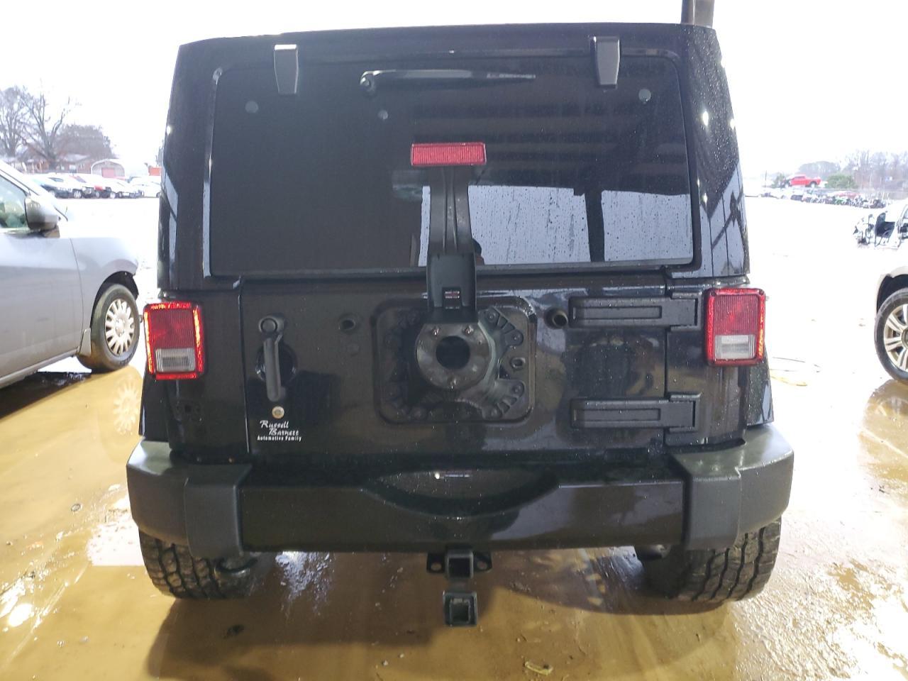 2014 JEEP WRANGLER U - Image 6