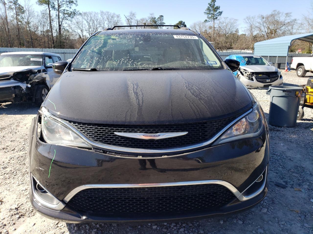 2017 CHRYSLER PACIFICA T - Image 5