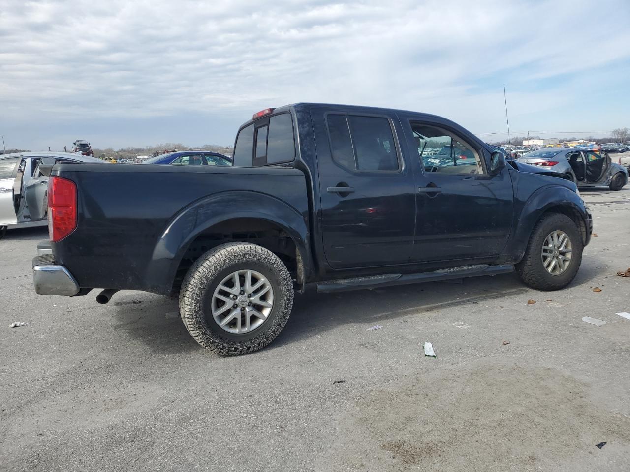 2019 NISSAN FRONTIER S - Фото 3