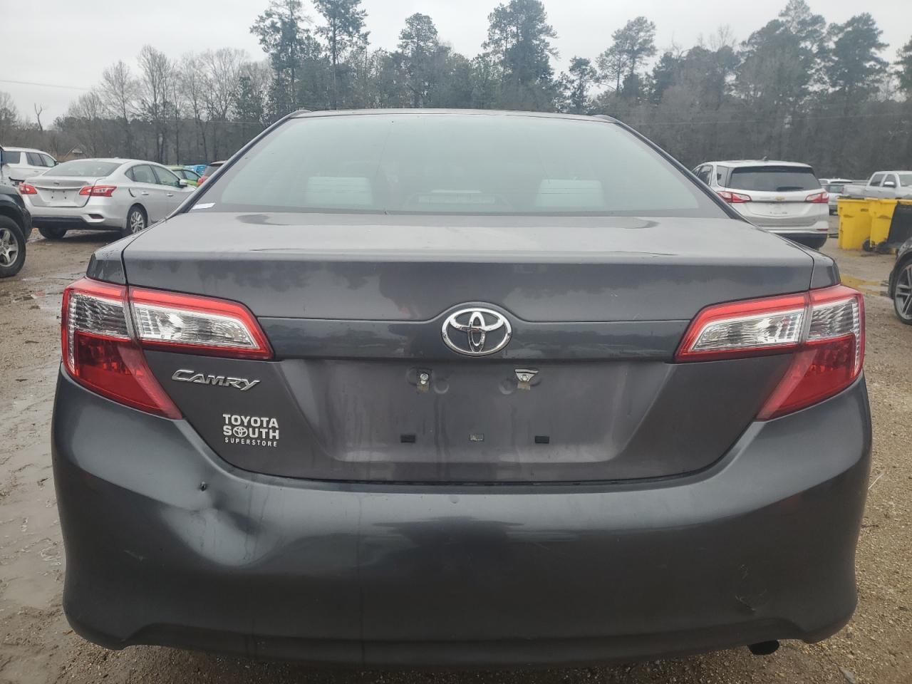 2013 TOYOTA CAMRY L - Фото 6