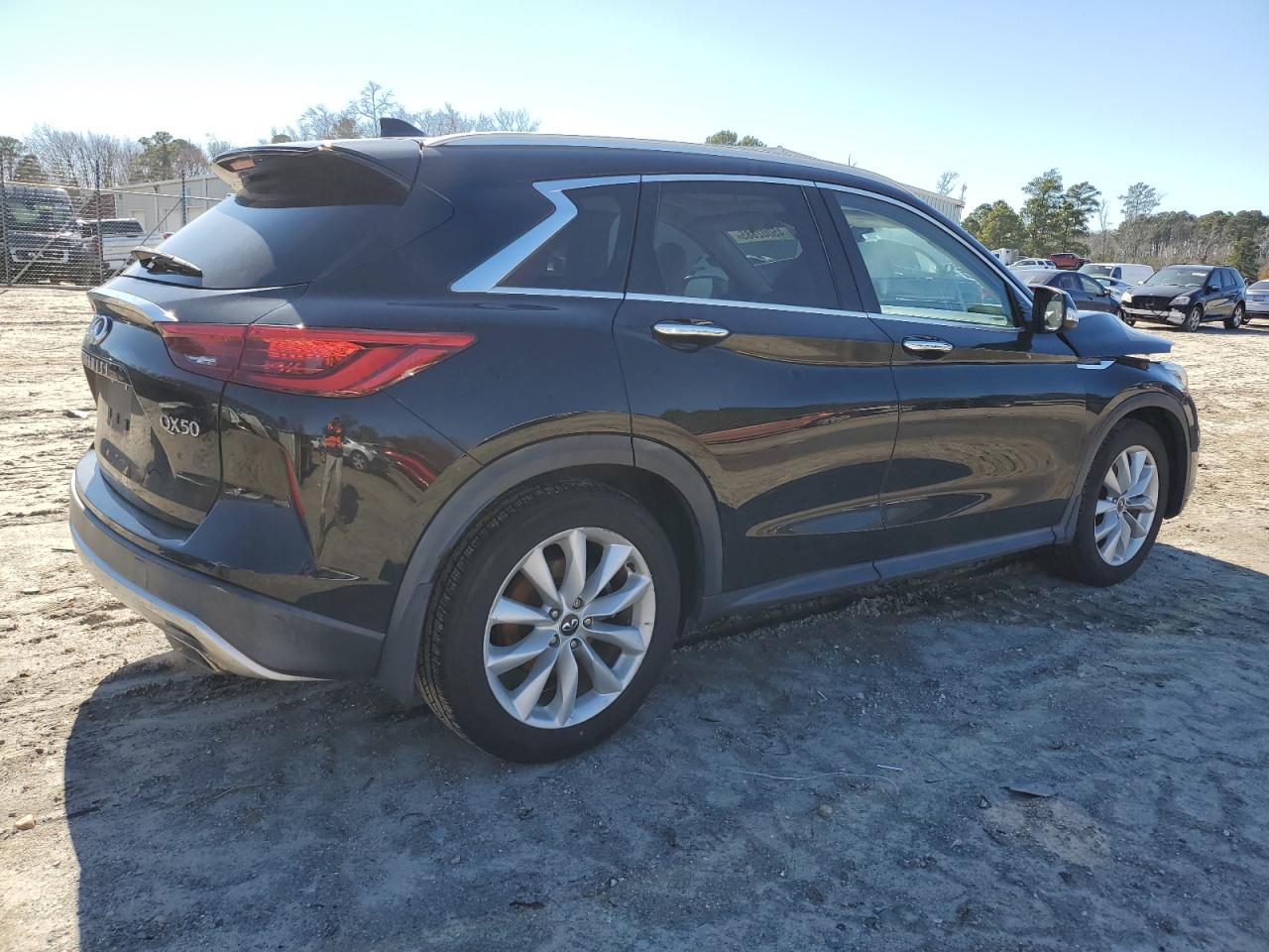 2019 INFINITI QX50 ESSEN - Фото 3