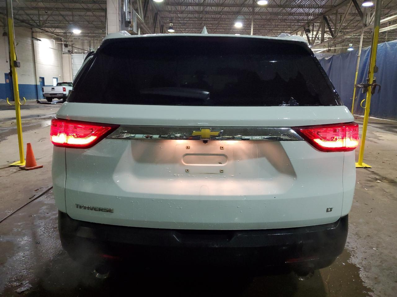 2018 CHEVROLET TRAVERSE L - Image 6
