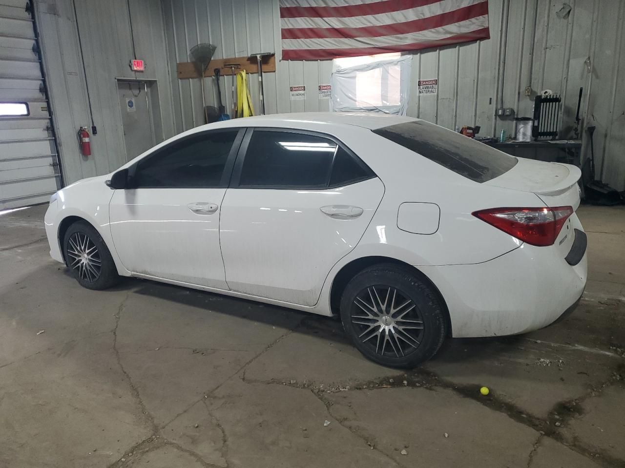 2014 TOYOTA COROLLA L - Фото 2