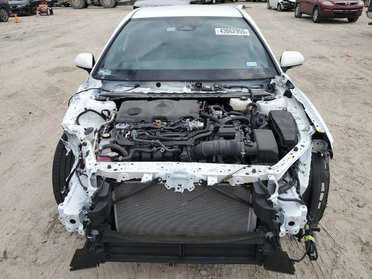 2025 TOYOTA CAMRY XSE - Image 5