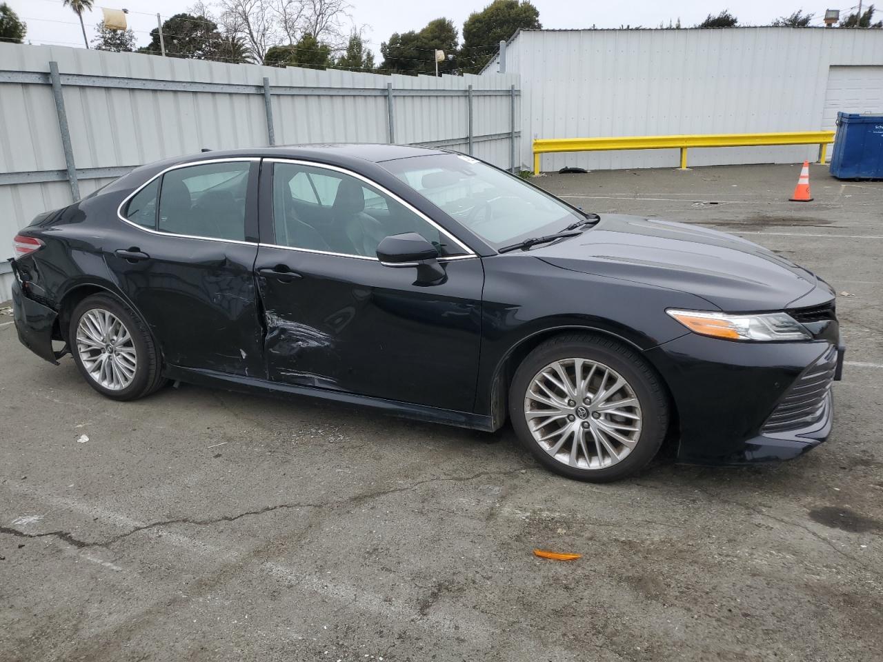 2018 TOYOTA CAMRY L - Фото 4