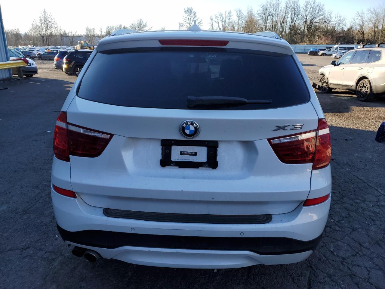 2016 BMW X3 XDRIVE2 - Image 6