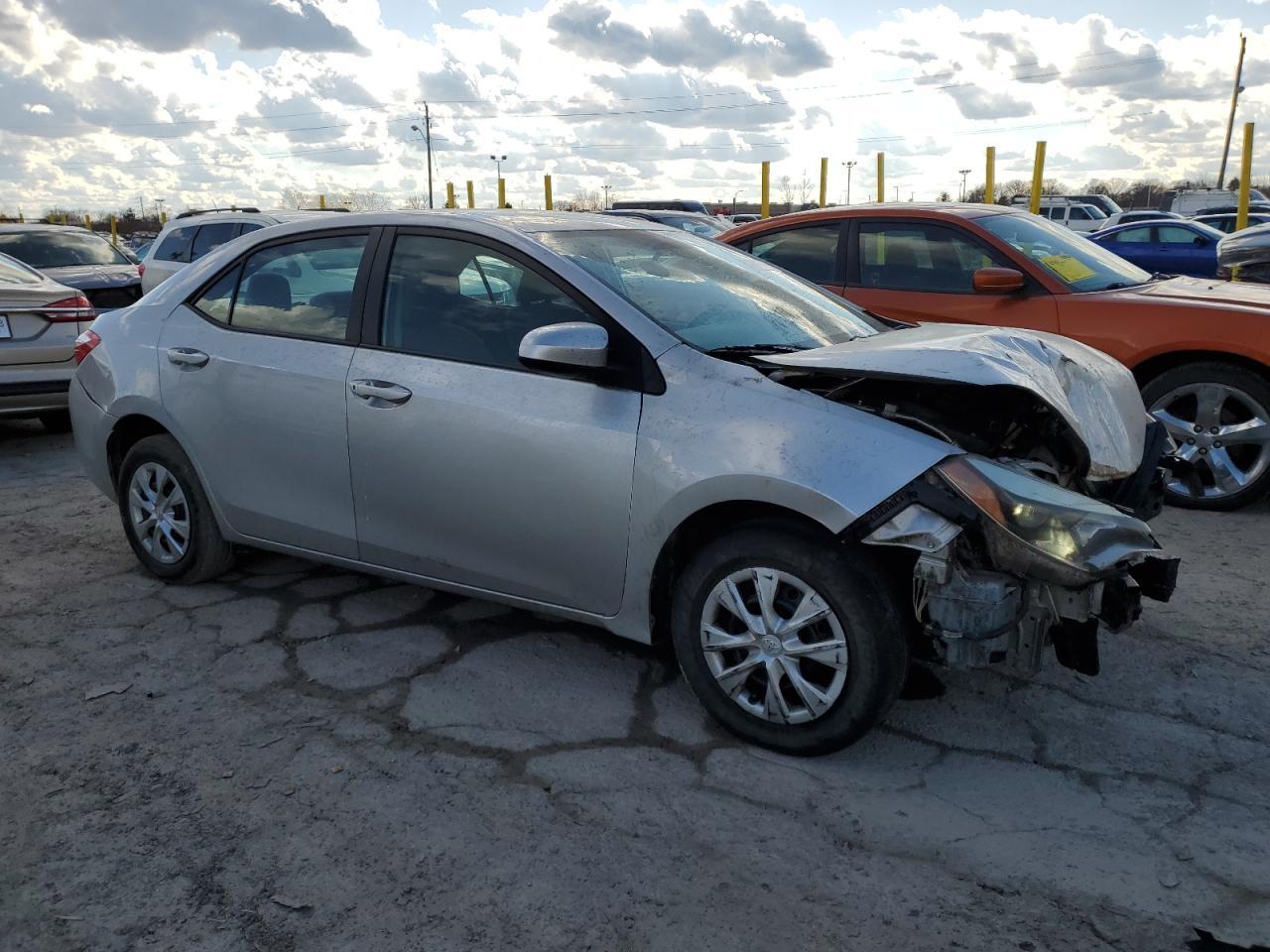 2014 TOYOTA COROLLA L - Image 4