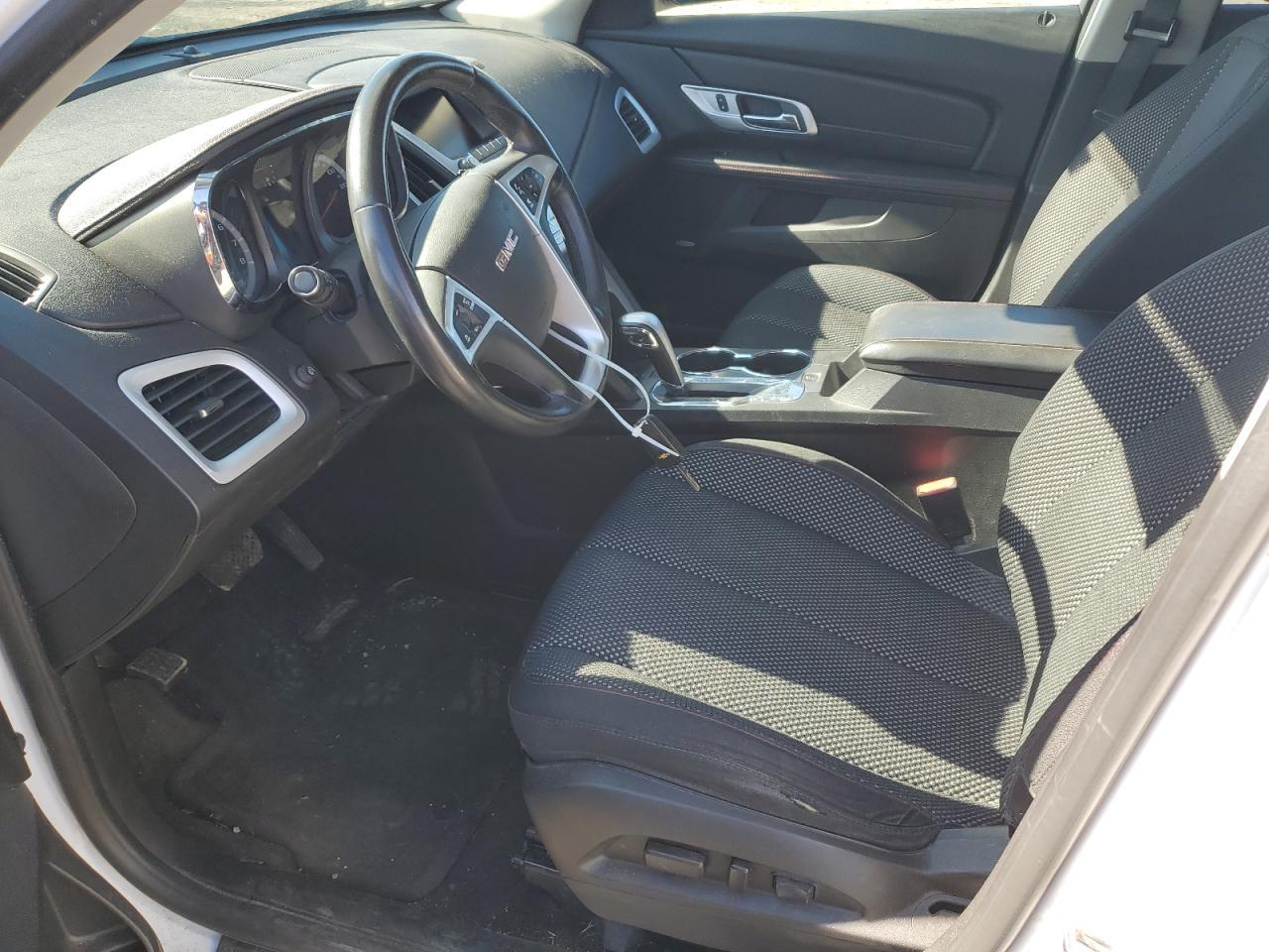 2013 GMC TERRAIN SL - Image 7