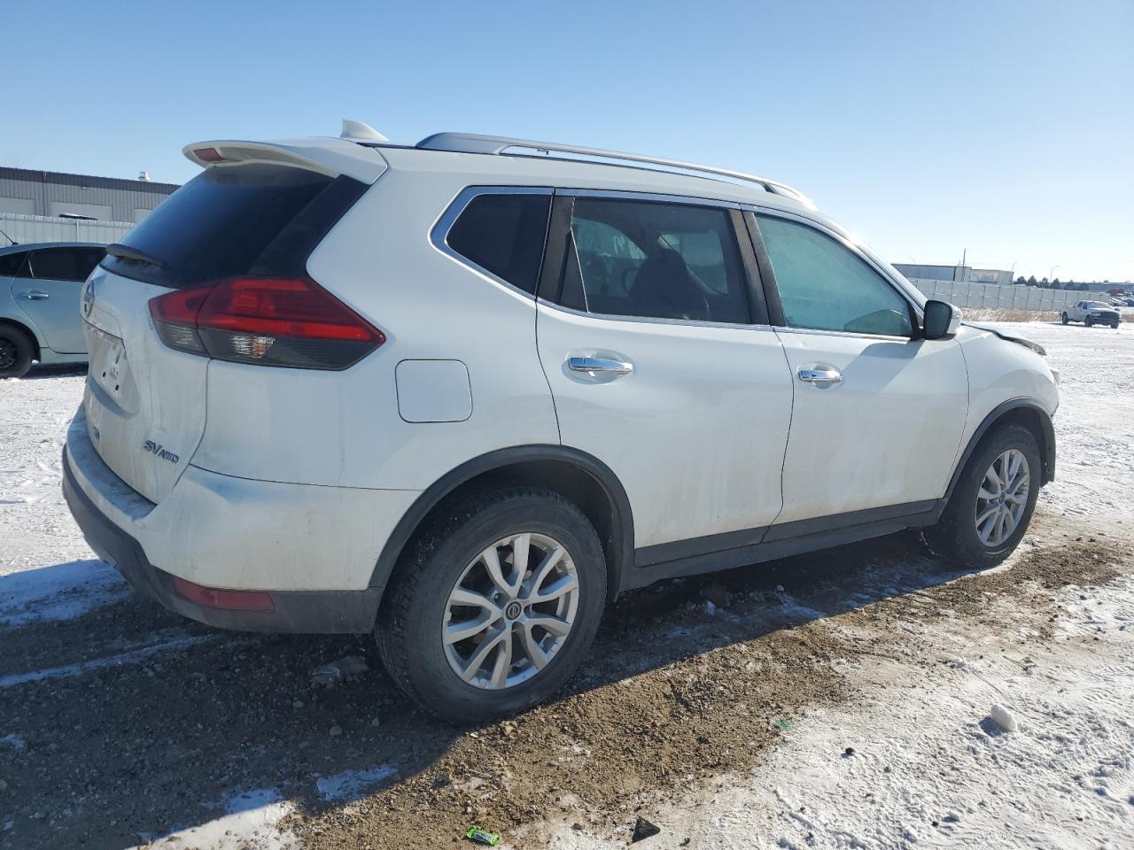 2017 NISSAN ROGUE S - Фото 3