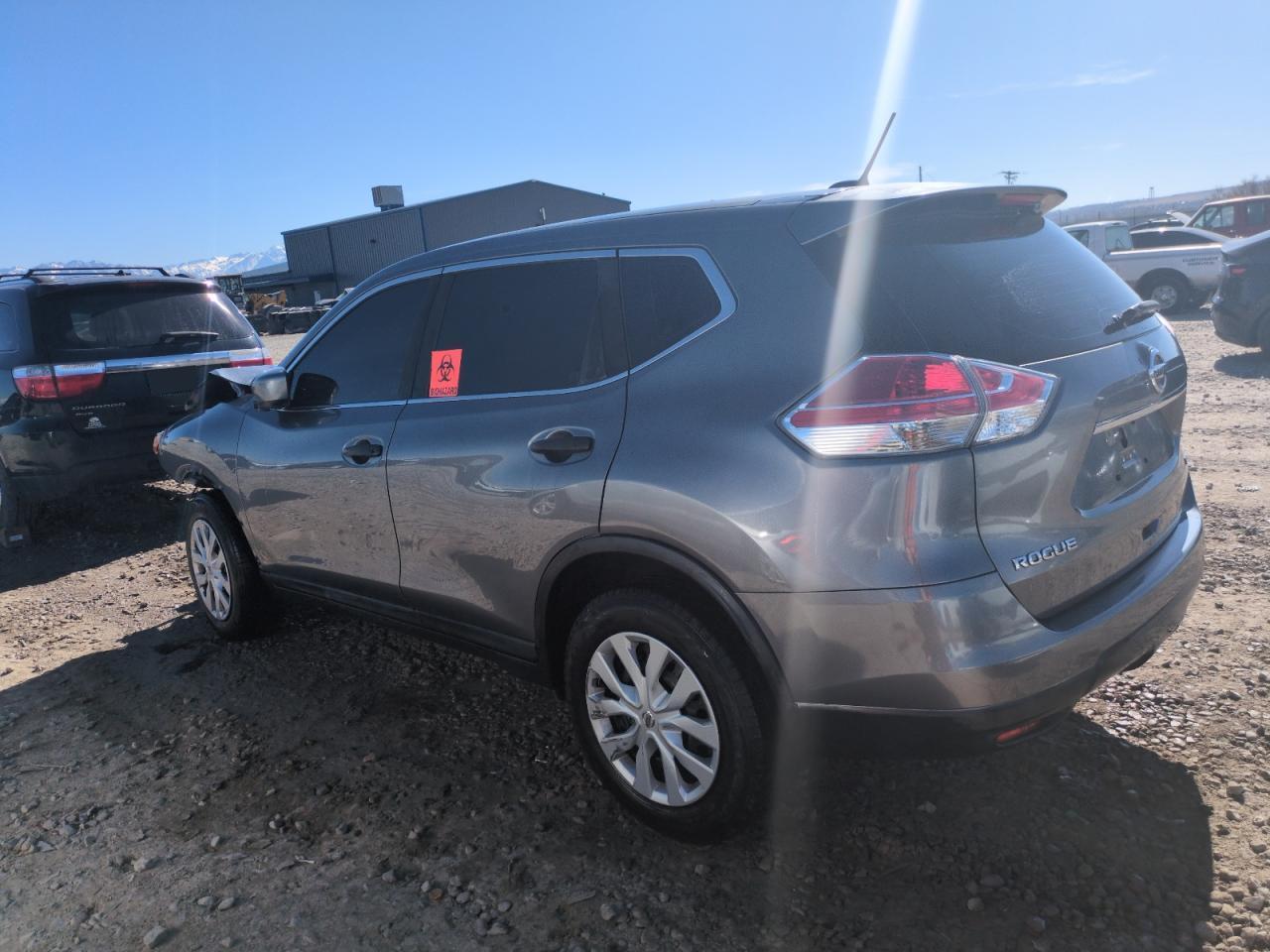2016 NISSAN ROGUE S - Фото 2