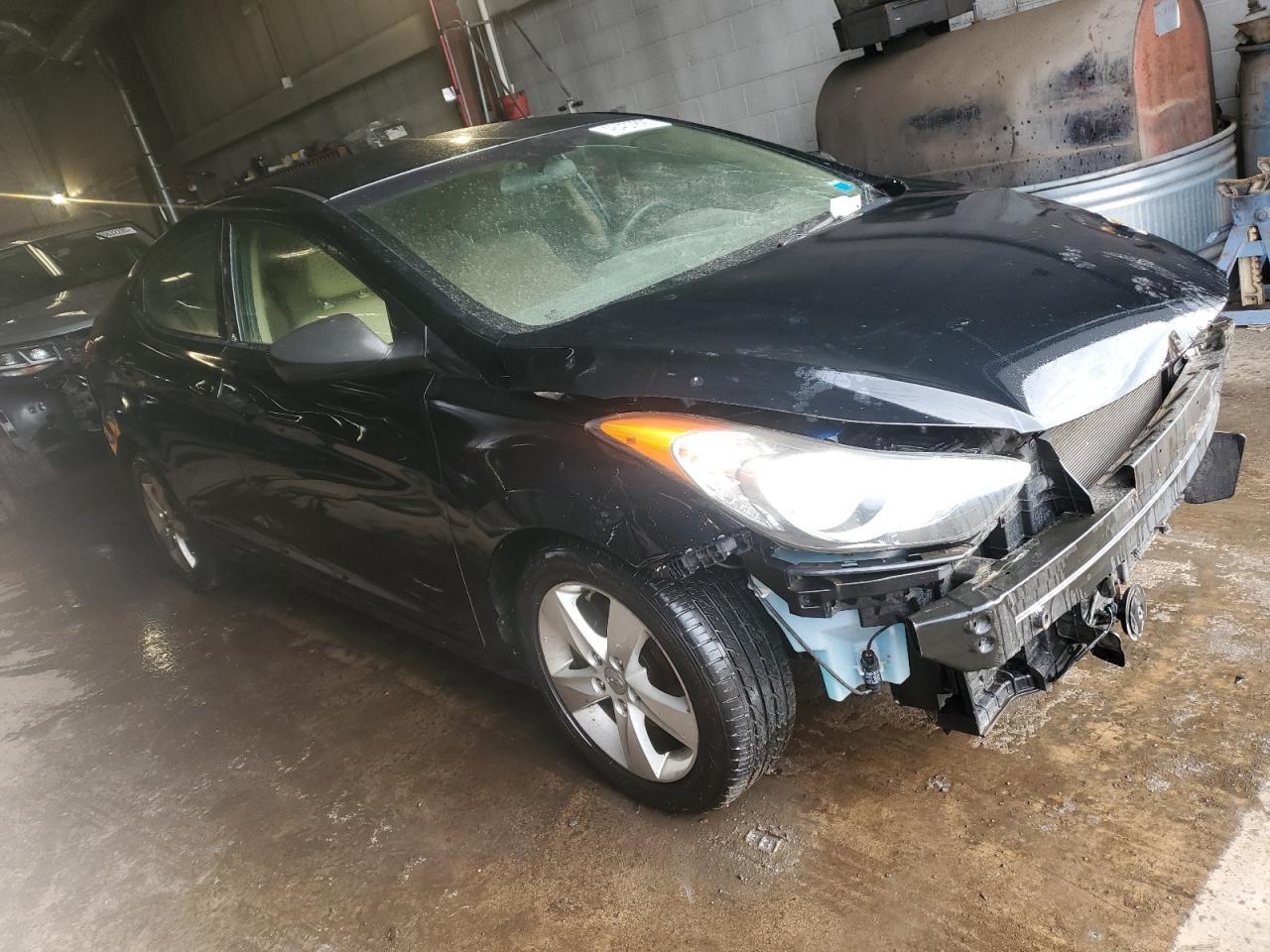 2011 HYUNDAI ELANTRA GL - Image 4
