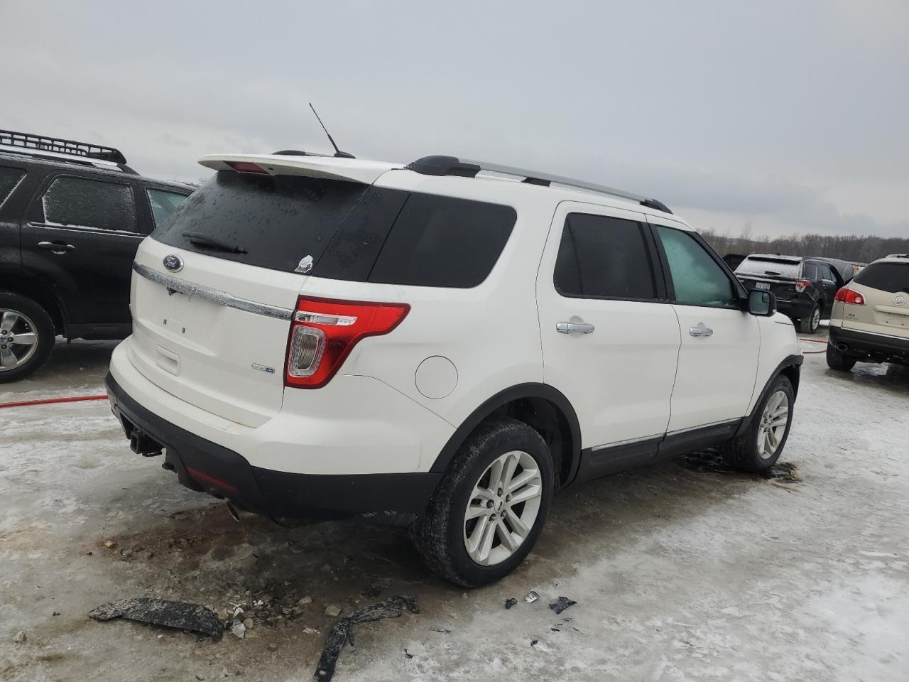 2013 FORD EXPLORER X - Фото 3