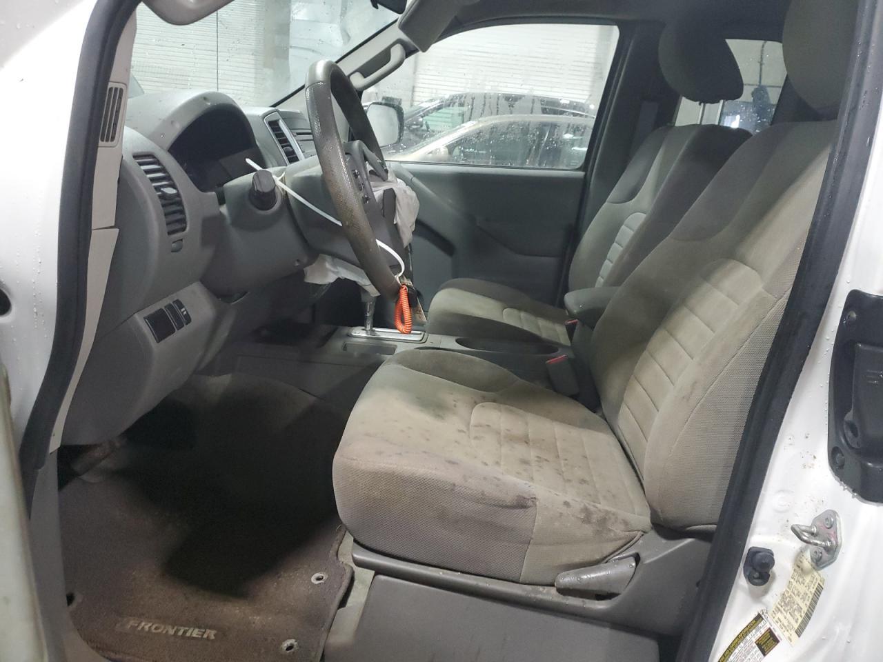 2016 NISSAN FRONTIER S - Image 7