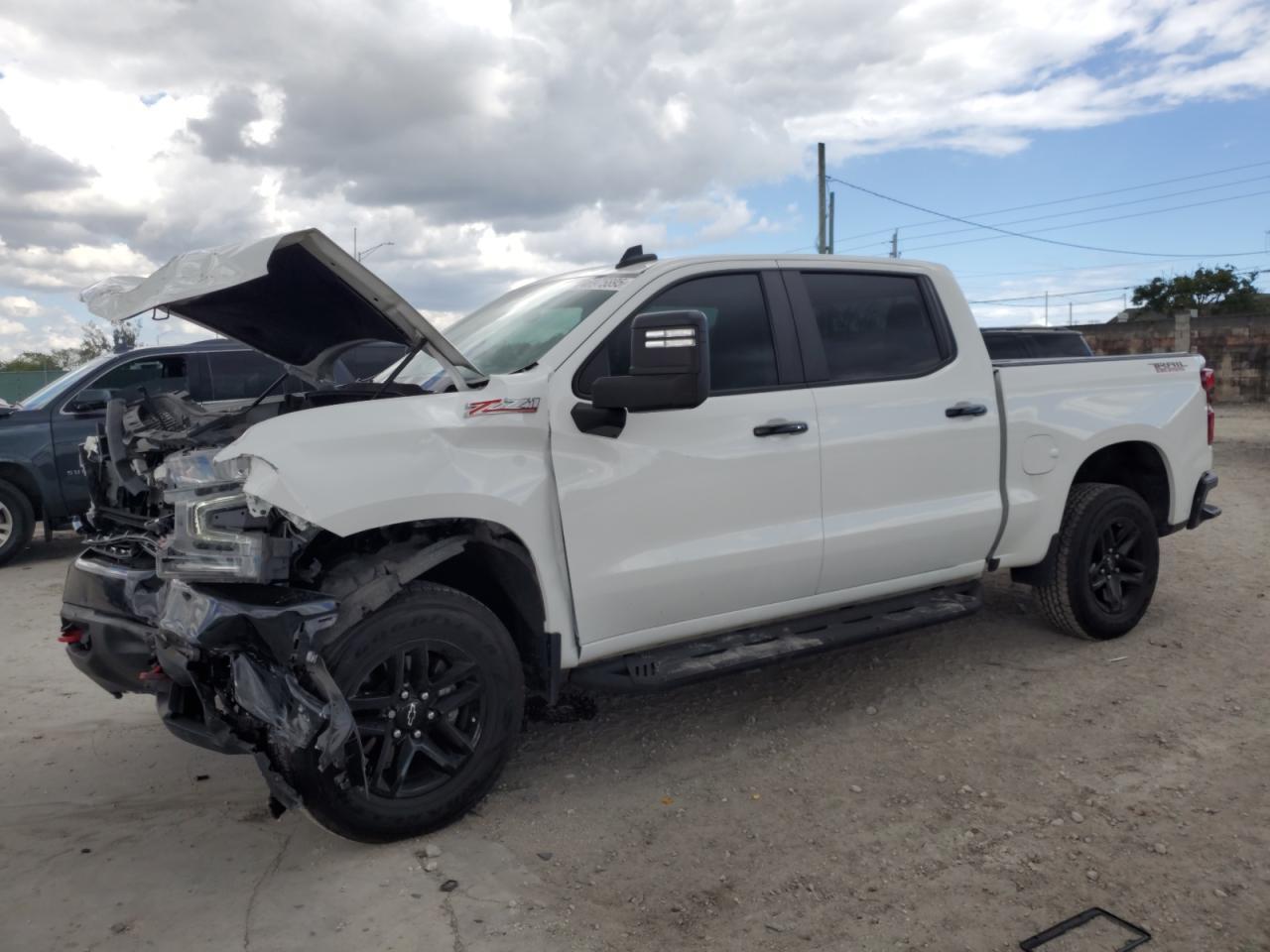 2021 CHEVROLET SILVERADO