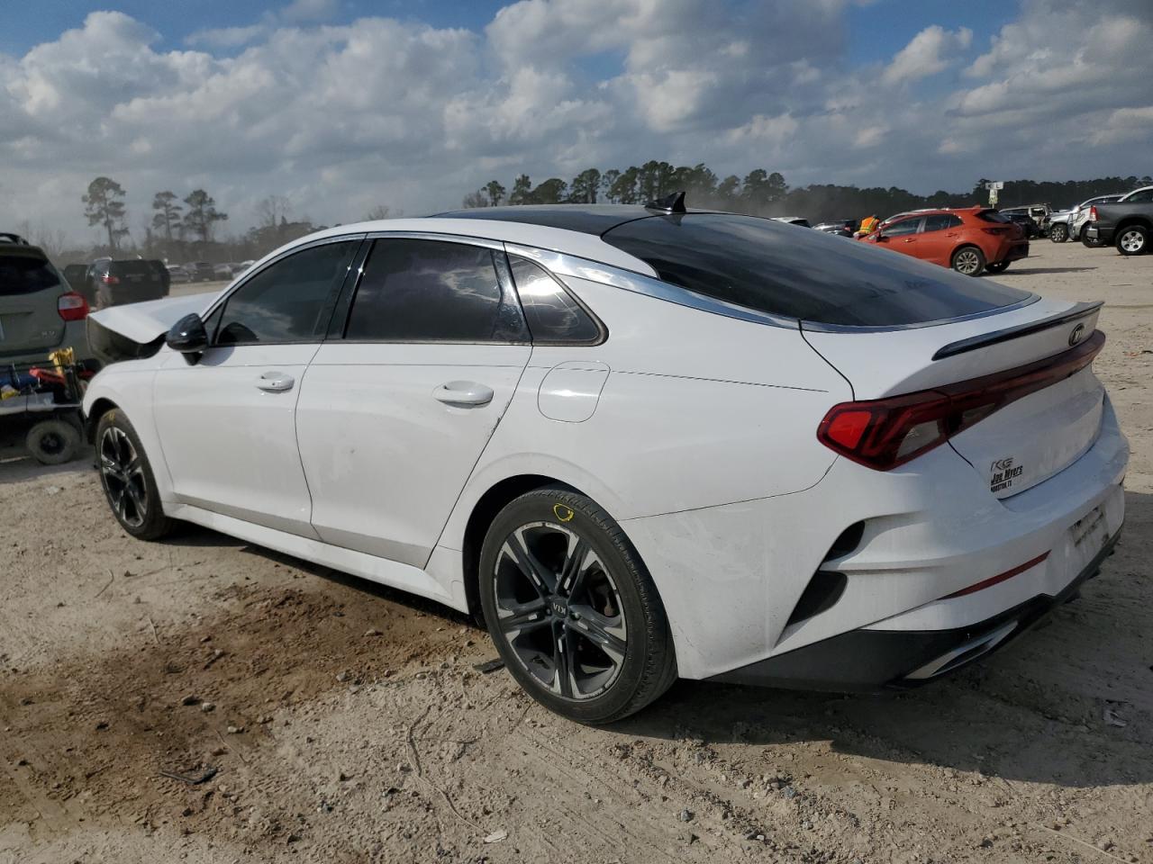 2021 KIA K5 GT LINE - Image 2