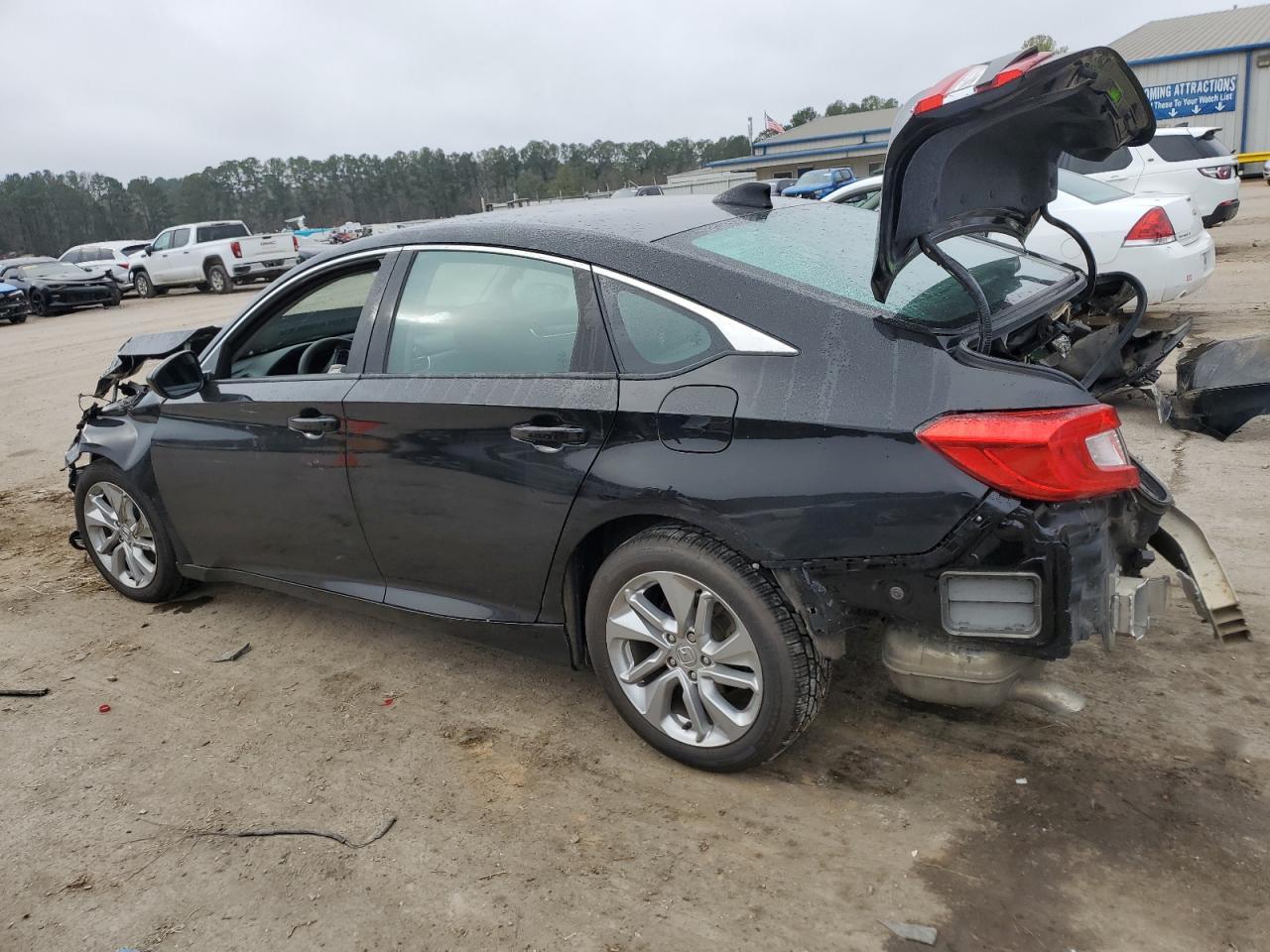 2018 HONDA ACCORD LX - Image 2