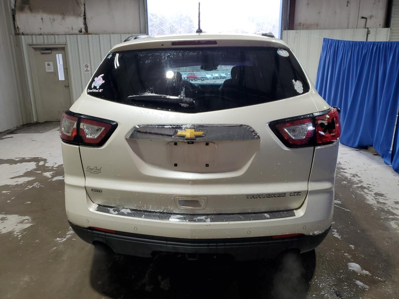 2014 CHEVROLET TRAVERSE L - Image 6