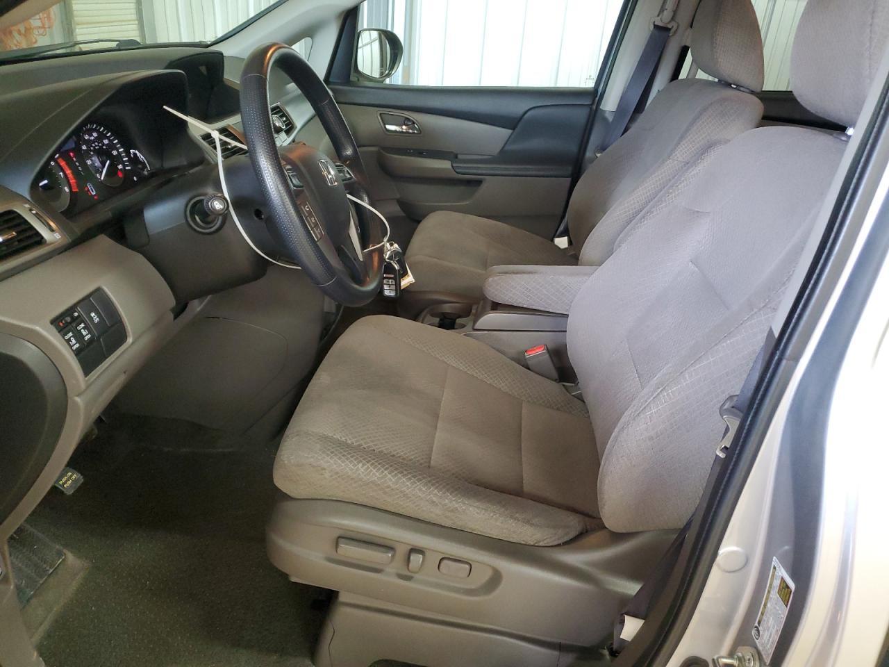 2016 HONDA ODYSSEY EX - Фото 7