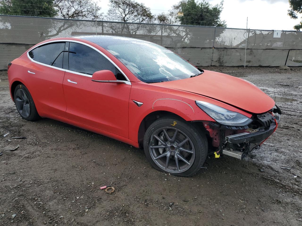 2019 TESLA MODEL 3 - Image 4