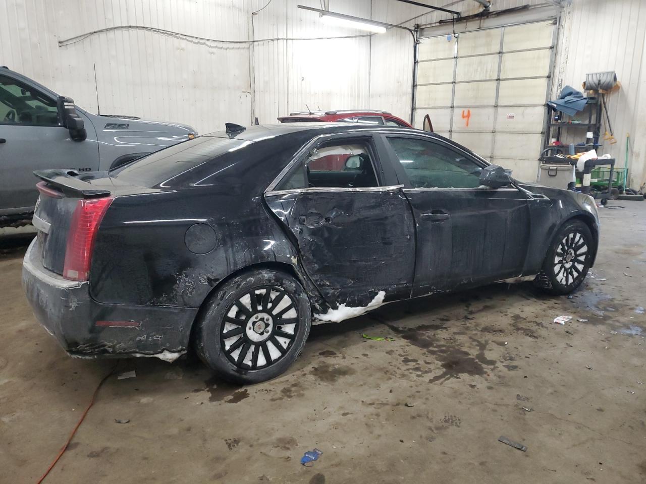 2011 CADILLAC CTS LUXURY - Image 3