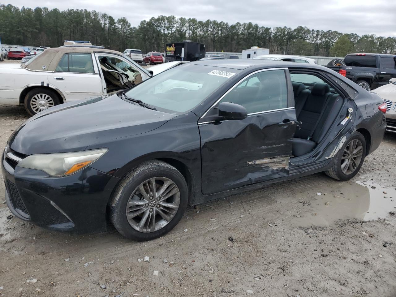 2016 TOYOTA CAMRY LE