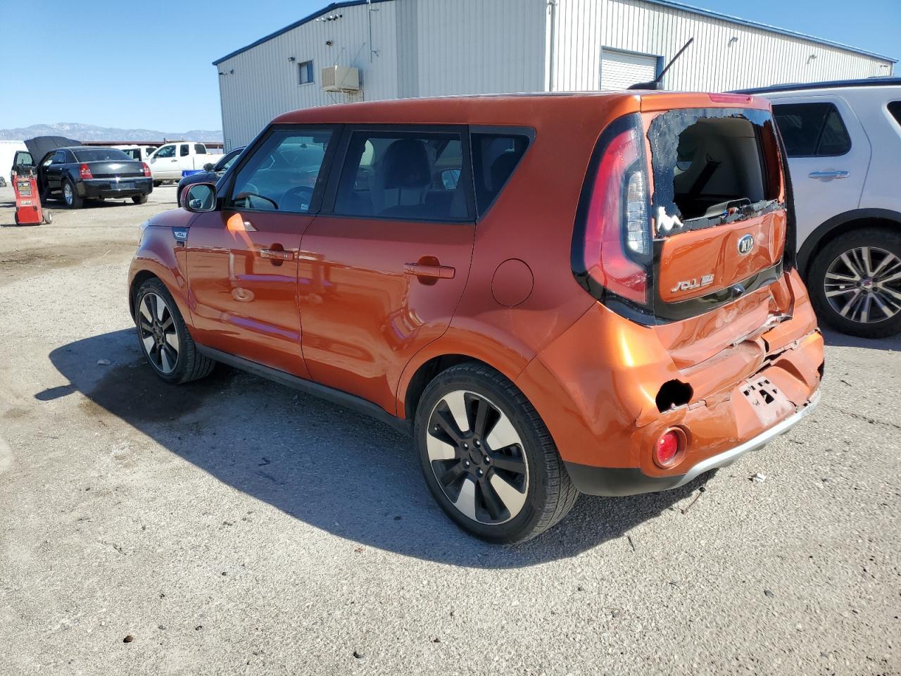 2019 KIA SOUL + - Image 2