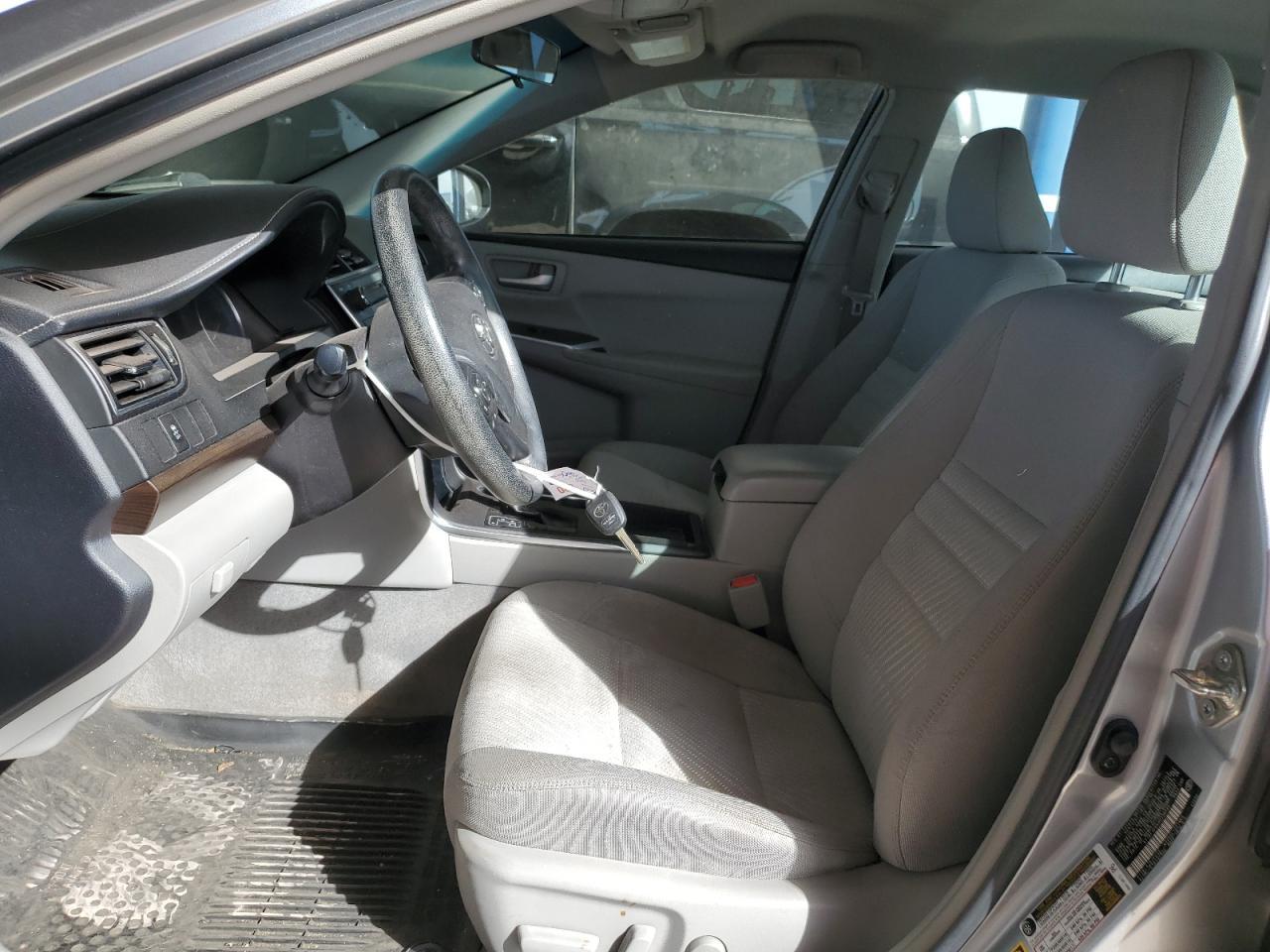2017 TOYOTA CAMRY LE - Фото 7