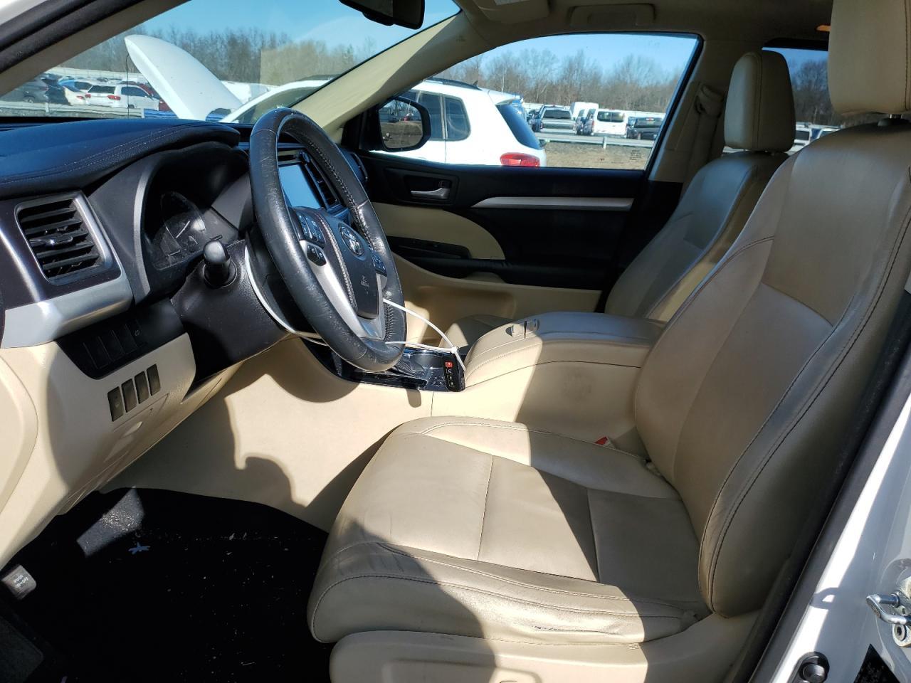 2014 TOYOTA HIGHLANDER - Фото 7