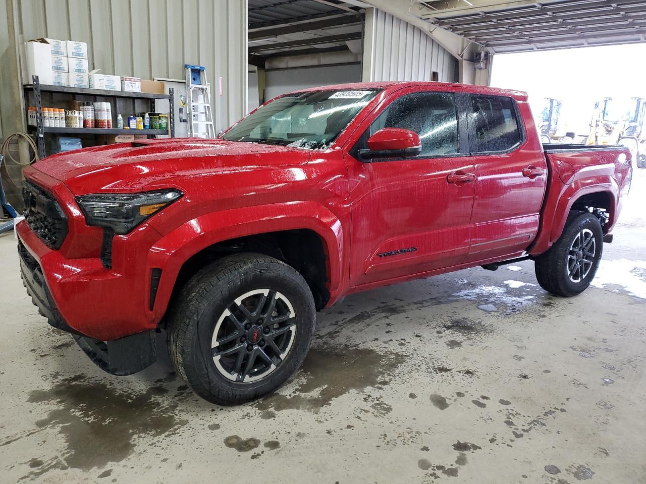 2024 TOYOTA TACOMA DOU