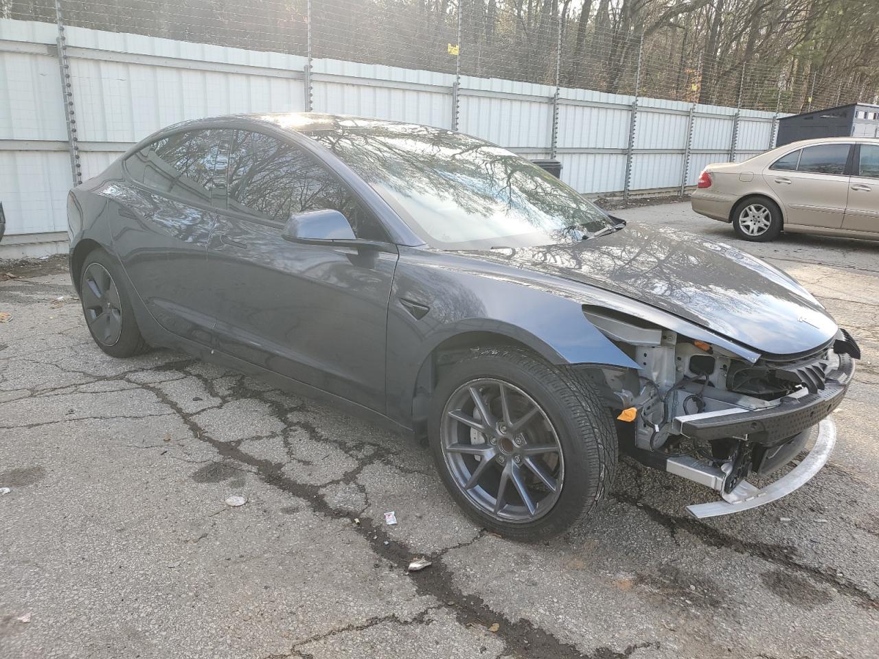 2023 TESLA MODEL 3 - Фото 4