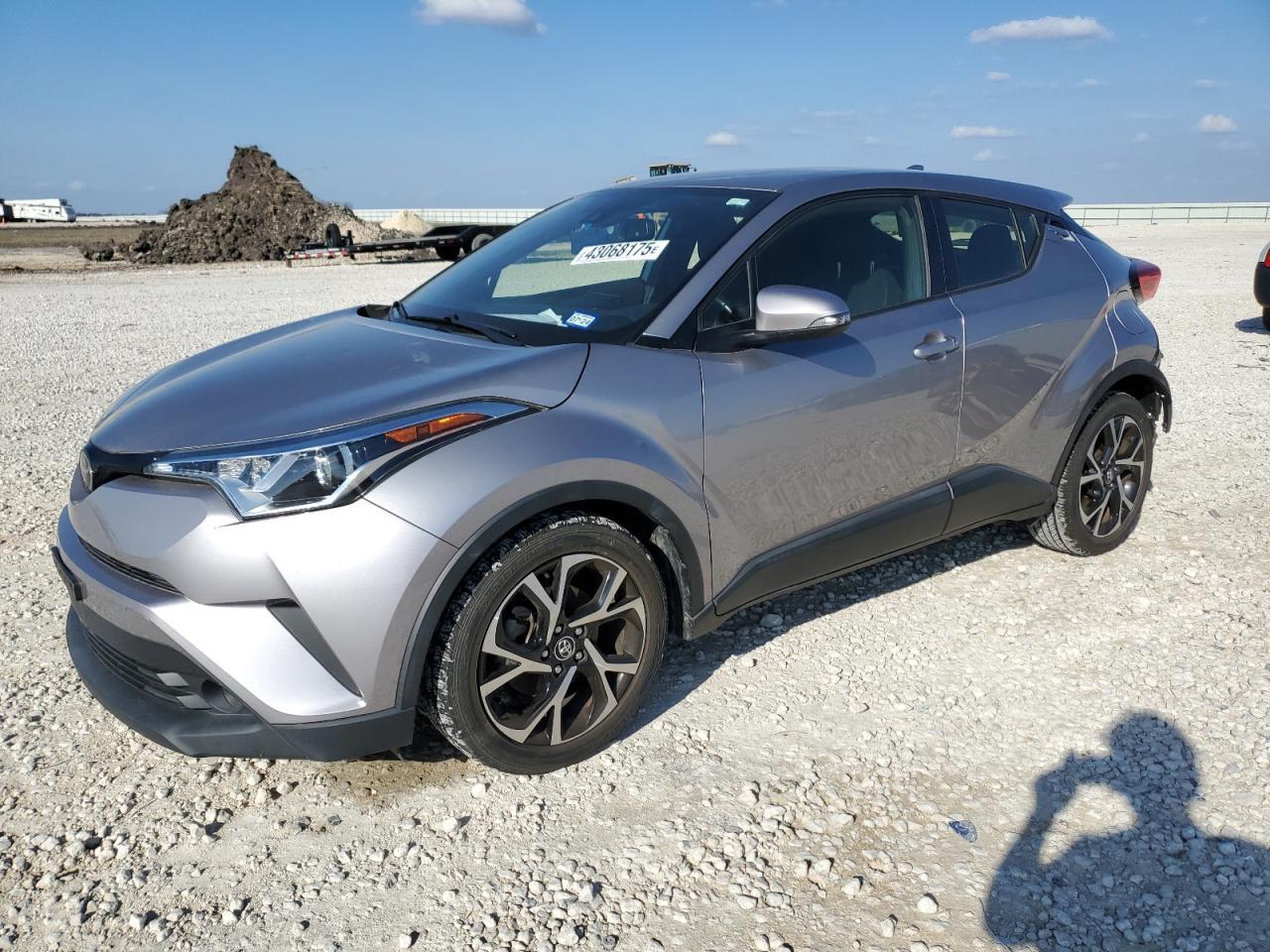 2018 TOYOTA C-HR XLE