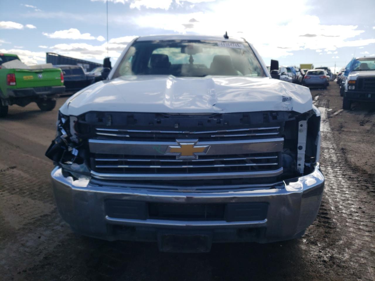 2017 CHEVROLET SILVERADO - Фото 5