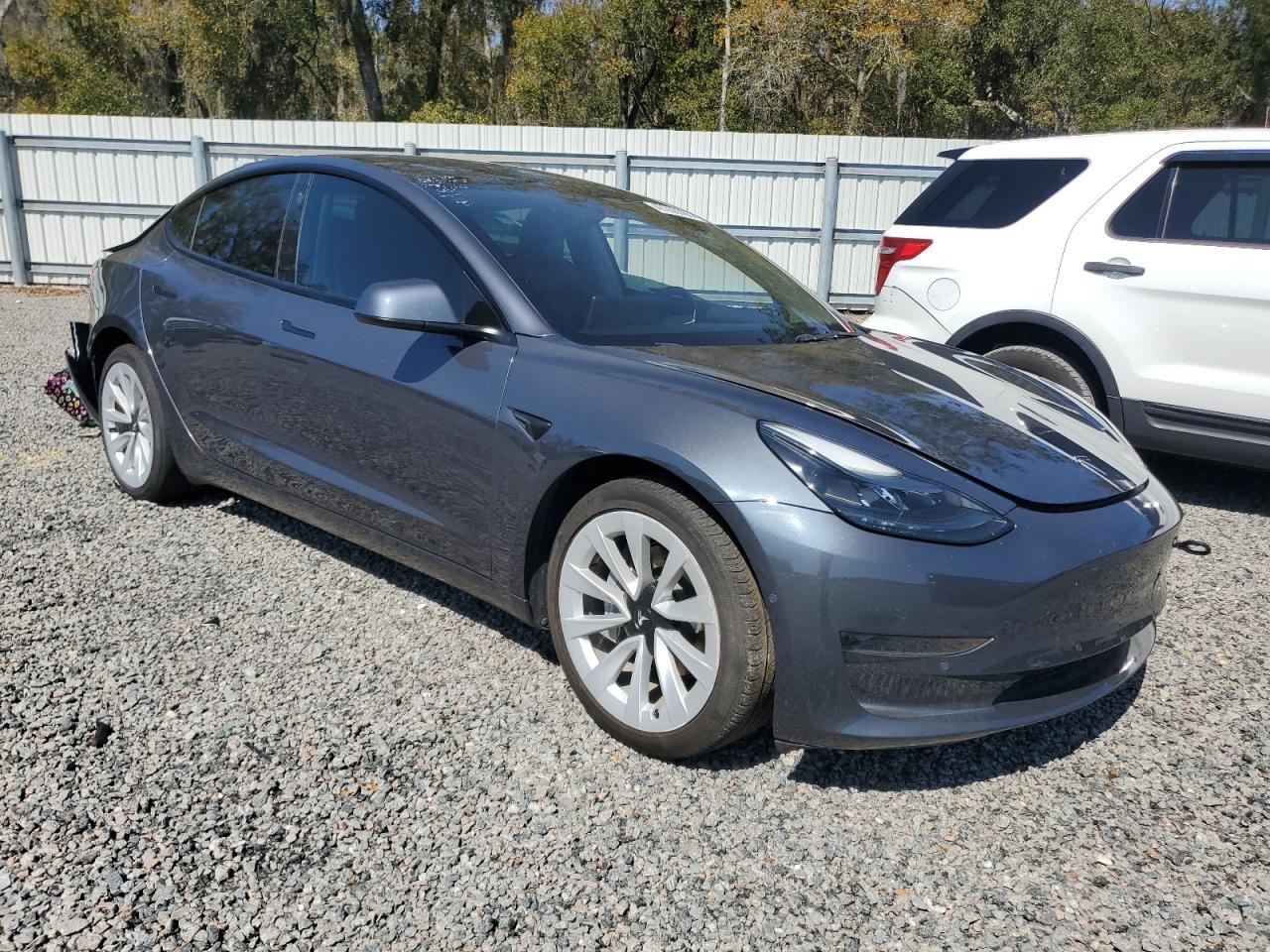 2022 TESLA MODEL 3 - Image 4