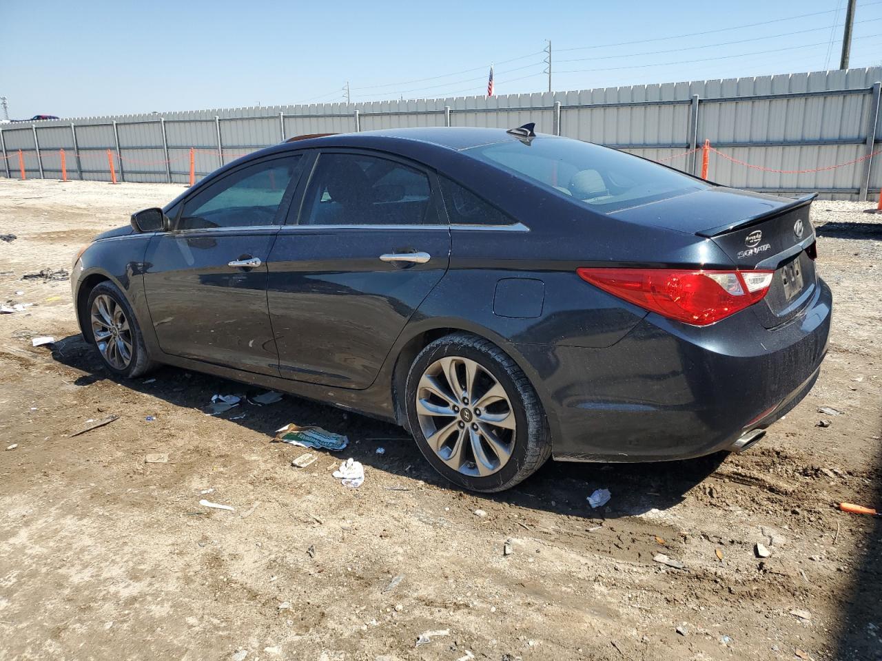 2013 HYUNDAI SONATA SE - Фото 2