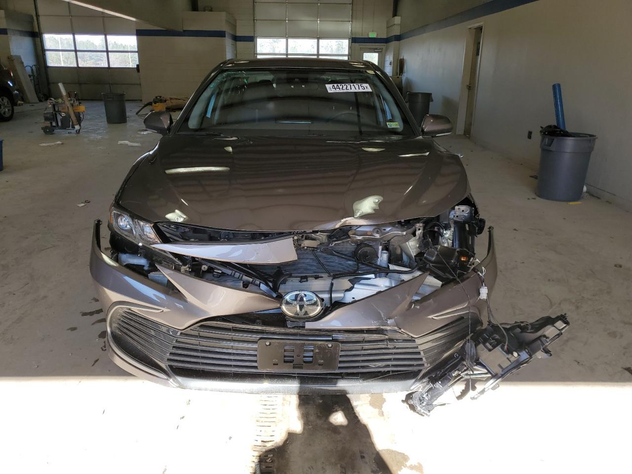2023 TOYOTA CAMRY LE - Image 5