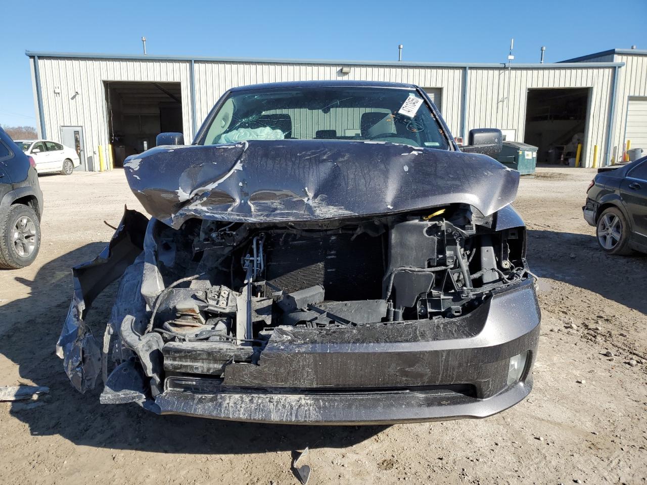 2017 RAM 1500 ST - Image 5