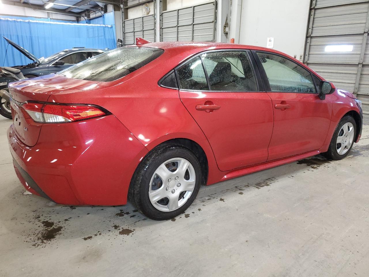 2021 TOYOTA COROLLA LE - Фото 3