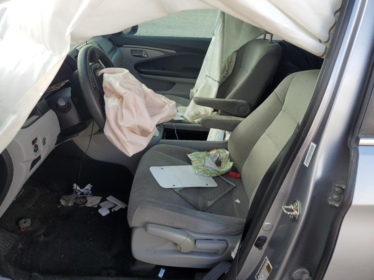 2017 HONDA PILOT LX - Image 7