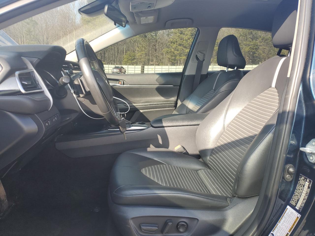 2018 TOYOTA CAMRY L - Фото 7