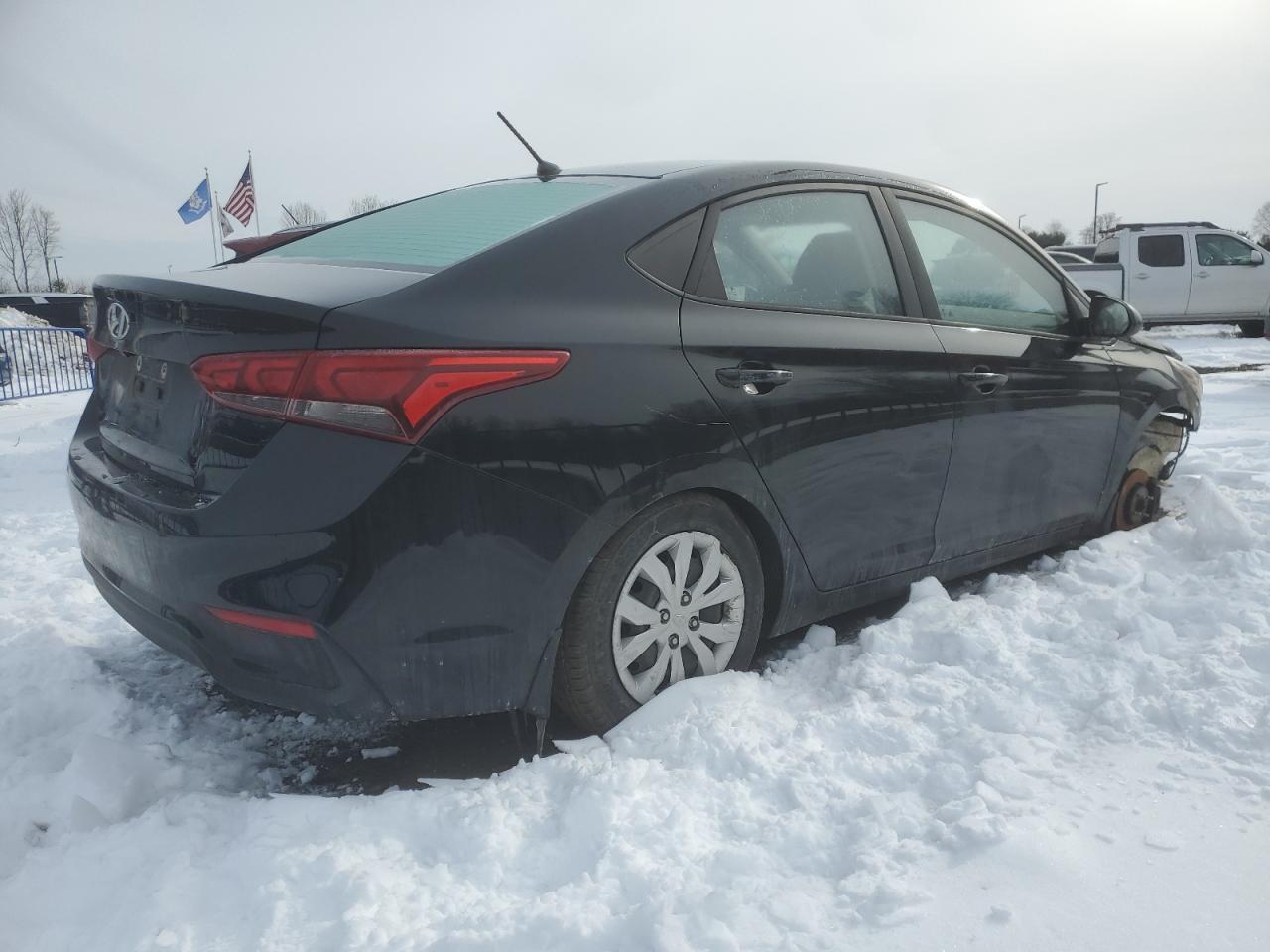 2019 HYUNDAI ACCENT SE - Image 3