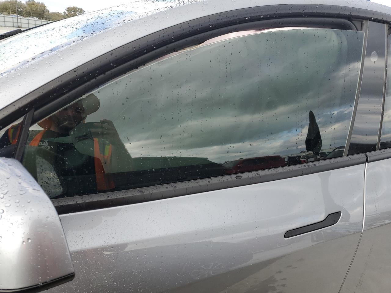 2025 TESLA MODEL Y - Image 7