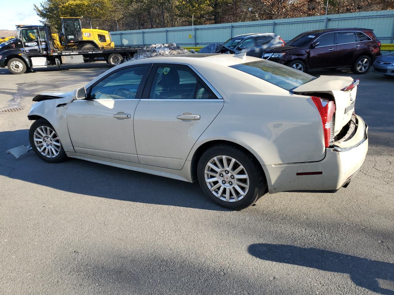 2011 CADILLAC CTS - Image 2