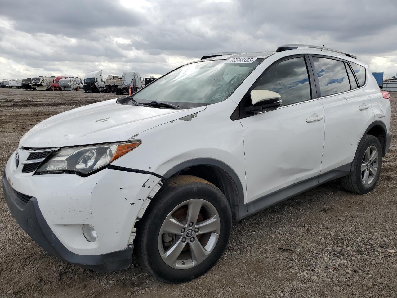2015 TOYOTA RAV4 XLE