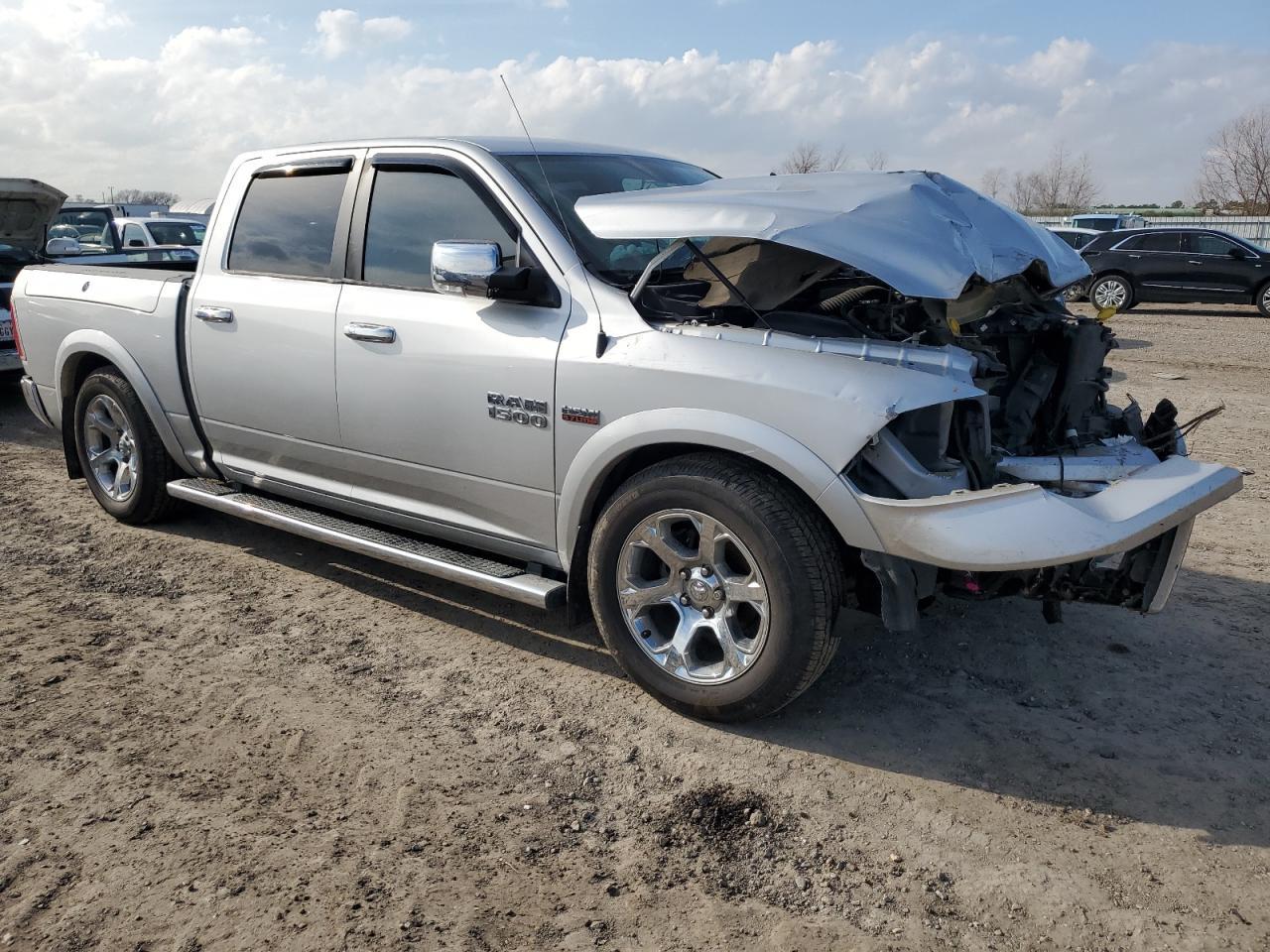 2015 RAM 1500 LARAM - Image 4