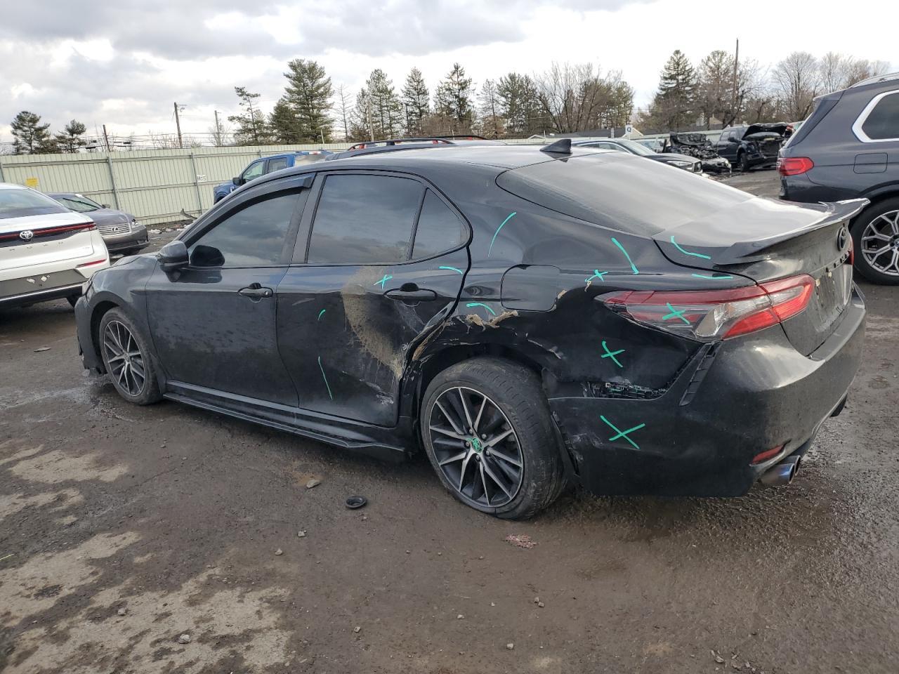 2021 TOYOTA CAMRY SE - Image 2
