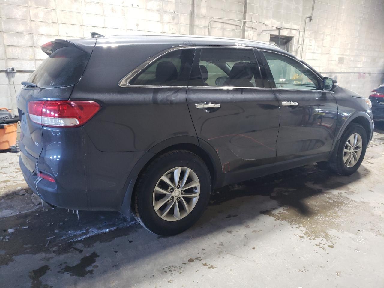 2016 KIA SORENTO LX - Image 3