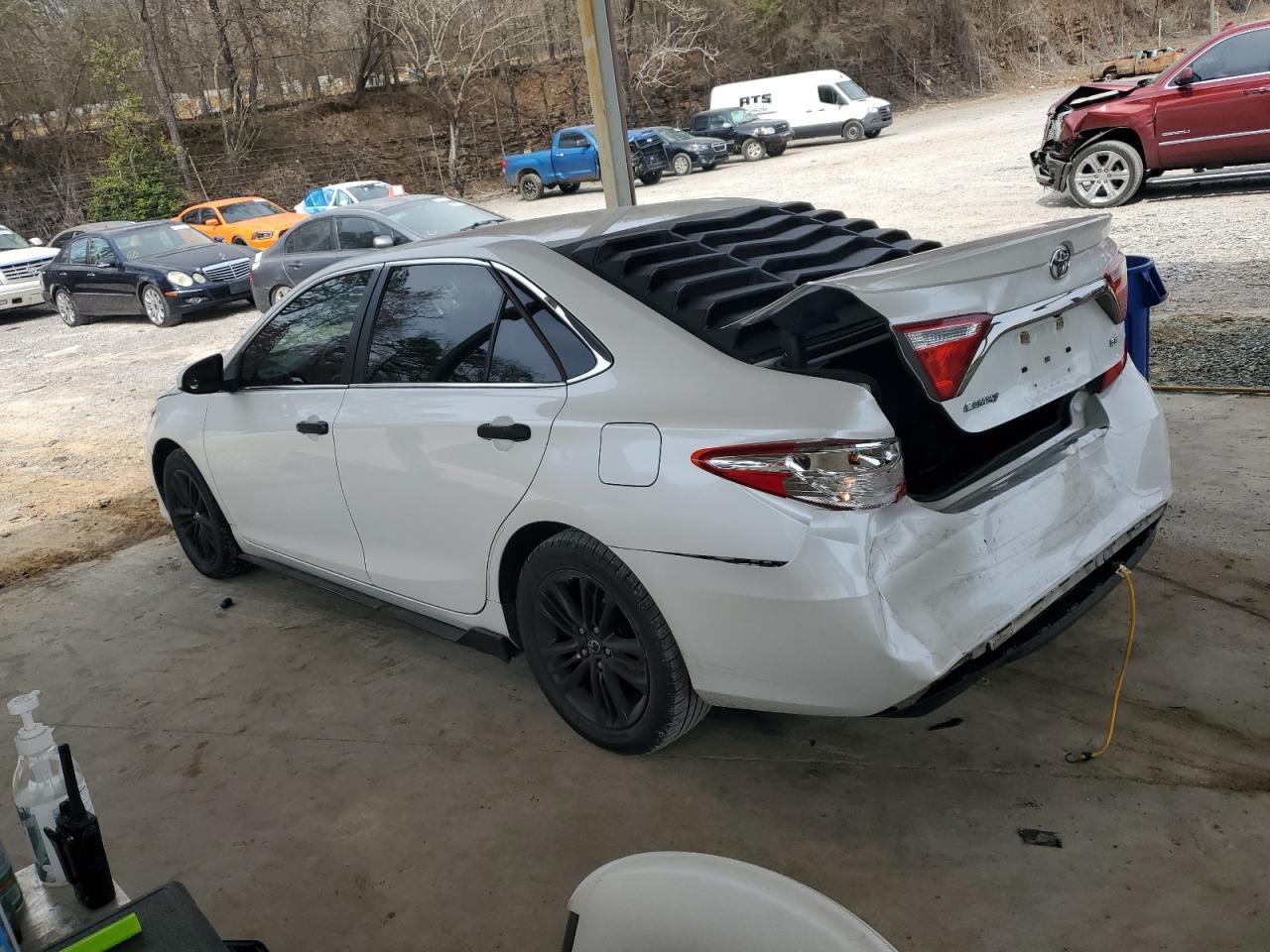2017 TOYOTA CAMRY LE - Image 2