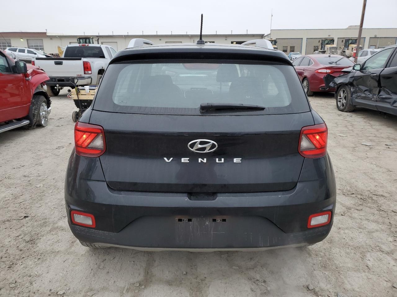 2023 HYUNDAI VENUE SEL - Image 6
