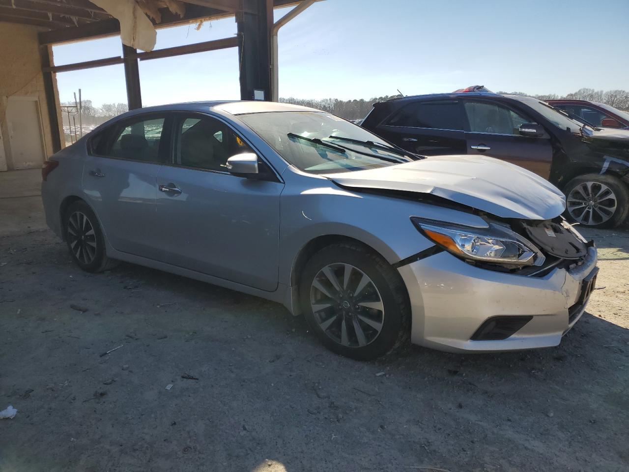 2016 NISSAN ALTIMA 2.5 - Фото 4