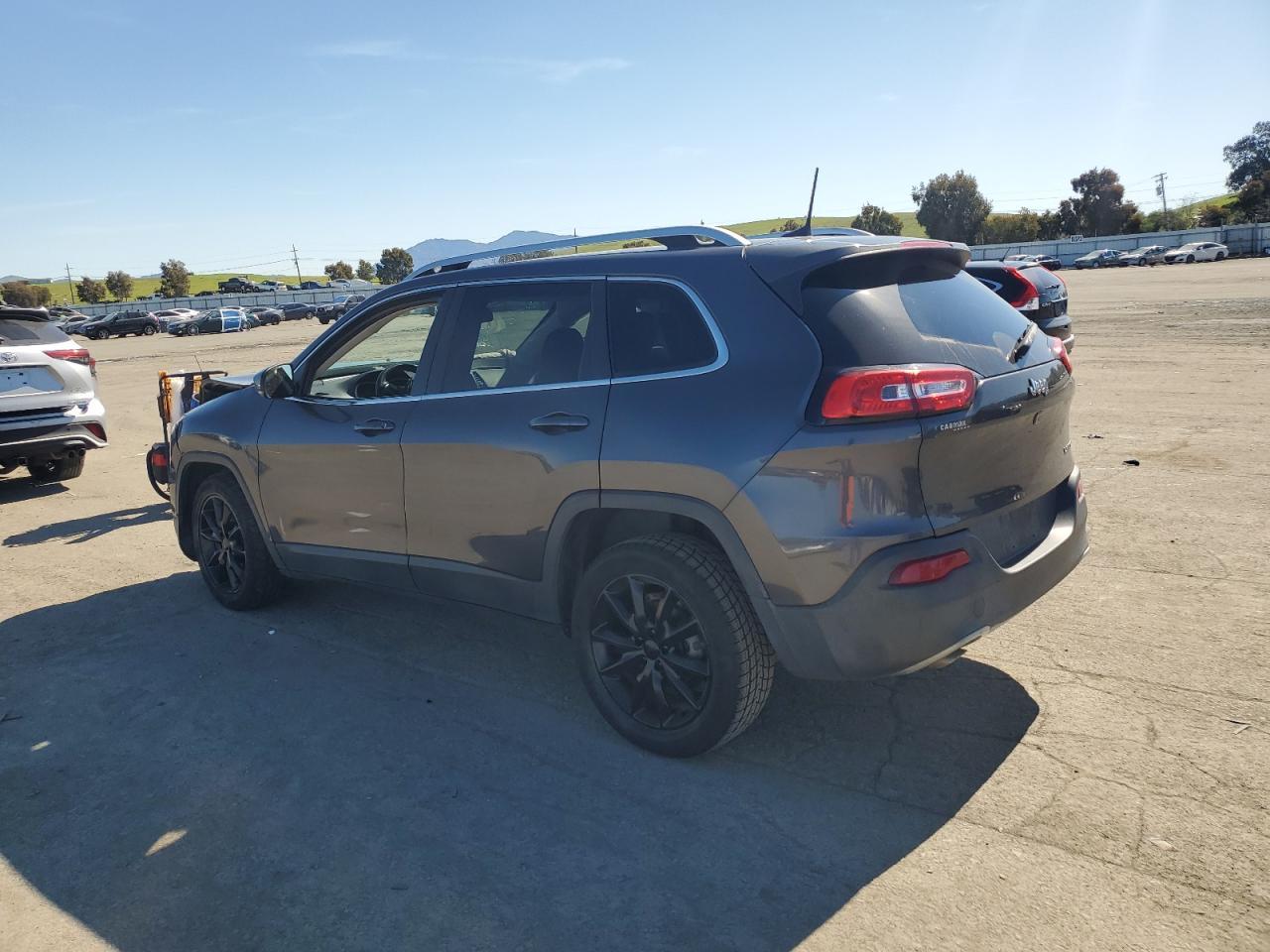 2016 JEEP CHEROKEE L - Image 2